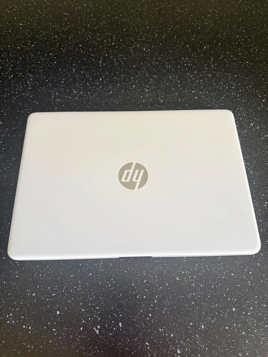 Hp Laptop 14” Mint/Nearly New - Image 3