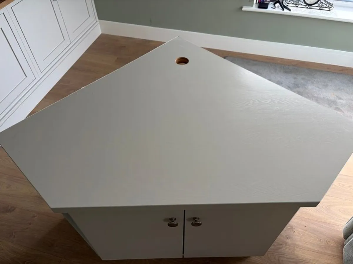 Tv corner unit - Image 3