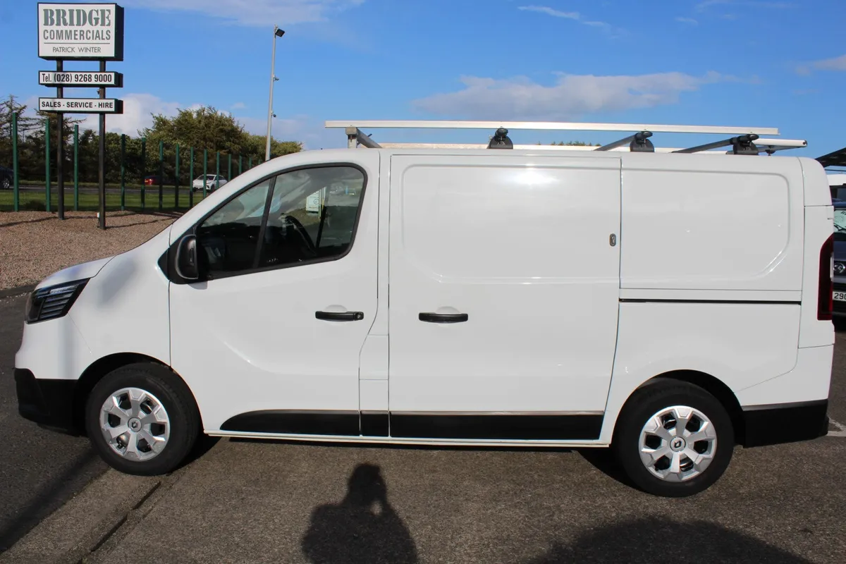 2023 Renault Trafic SL28 Business+ - Image 4