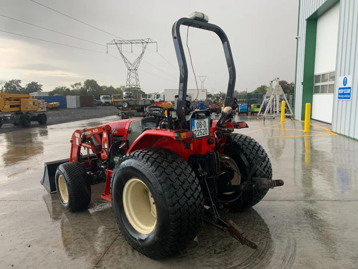 UNRESERVED 2008 BRANSON 4720H COMPACT TRACTOR - Image 3