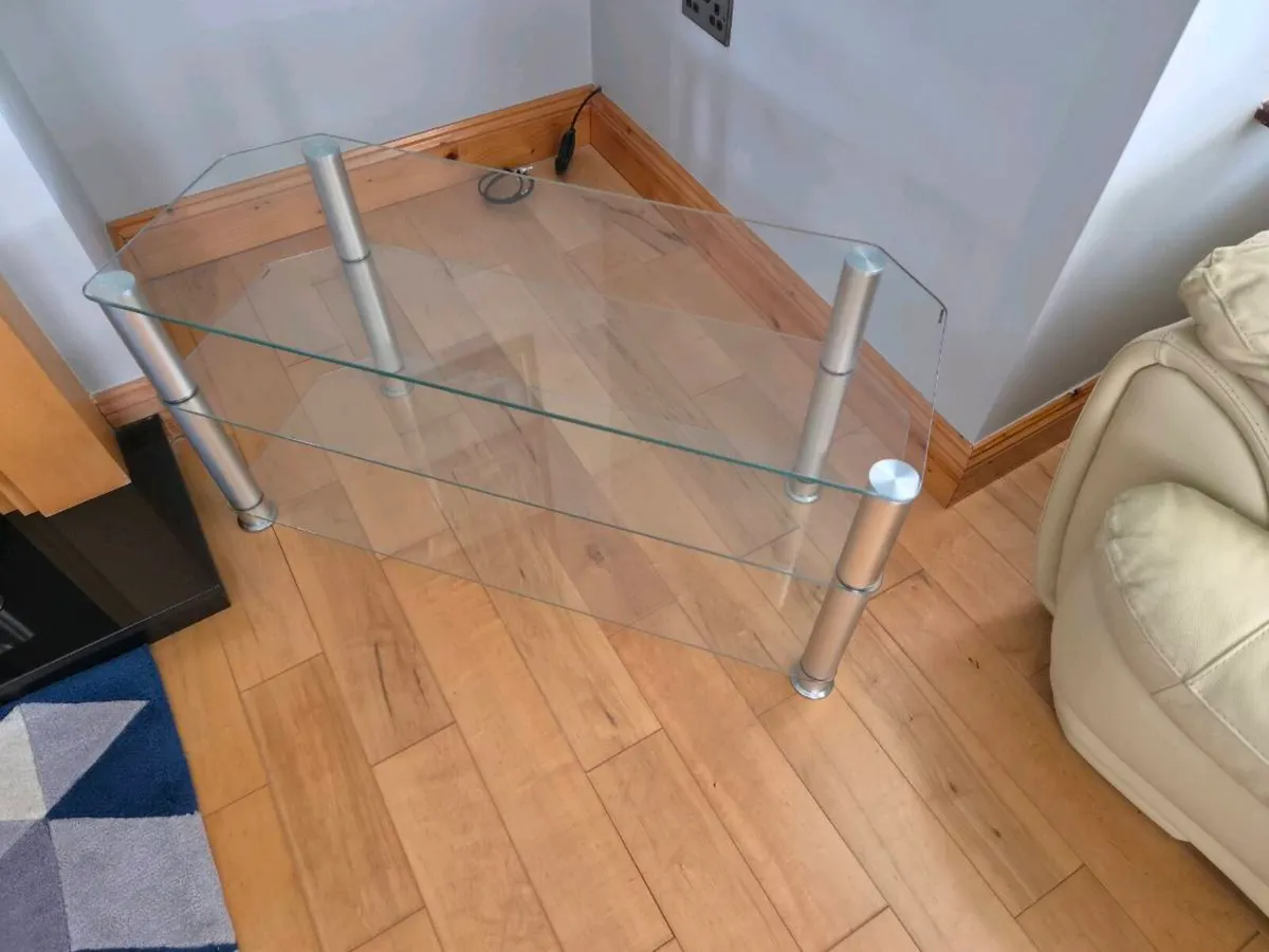 TV STAND - Image 2