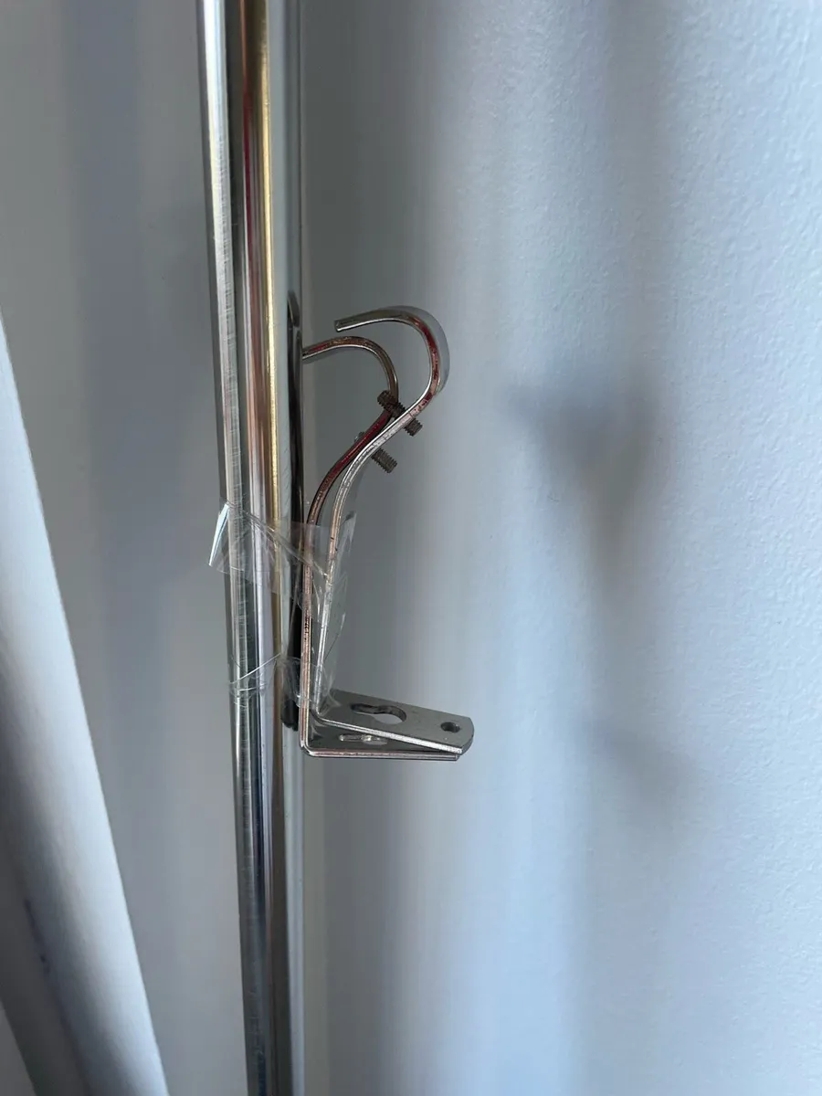 Curtain pole - Image 3
