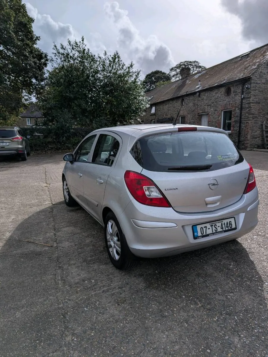 Low mileage tested corsa - Image 3