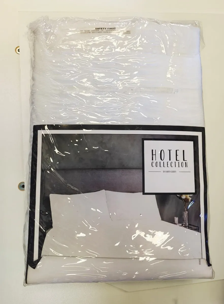 🛏️ Harry Corry Hotel Collection Double Duvet Set, - Image 2