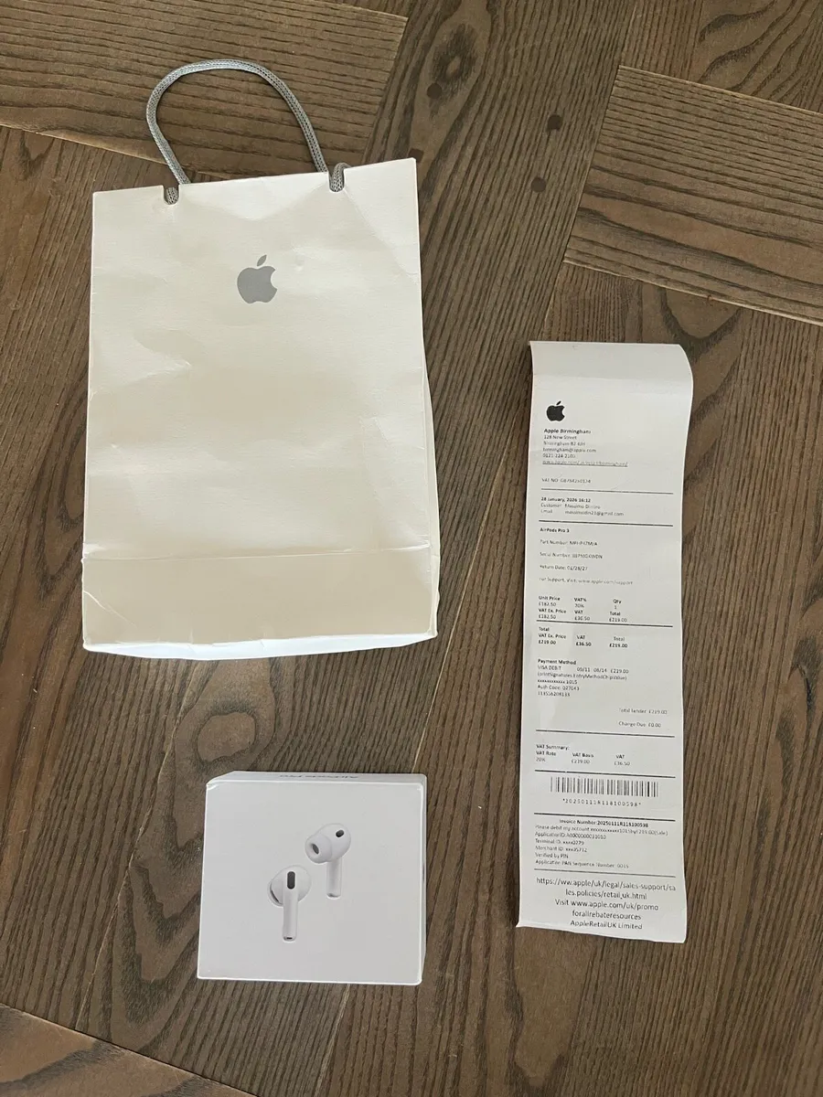 Apple AirPod pro 3 third generation AirPods - Image 1
