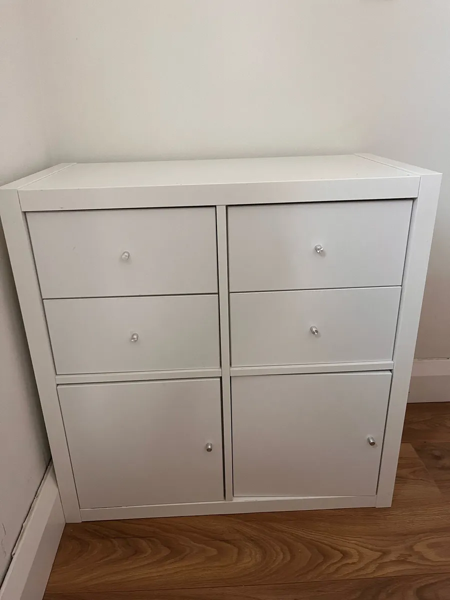 Children’s bedroom locker - Image 1
