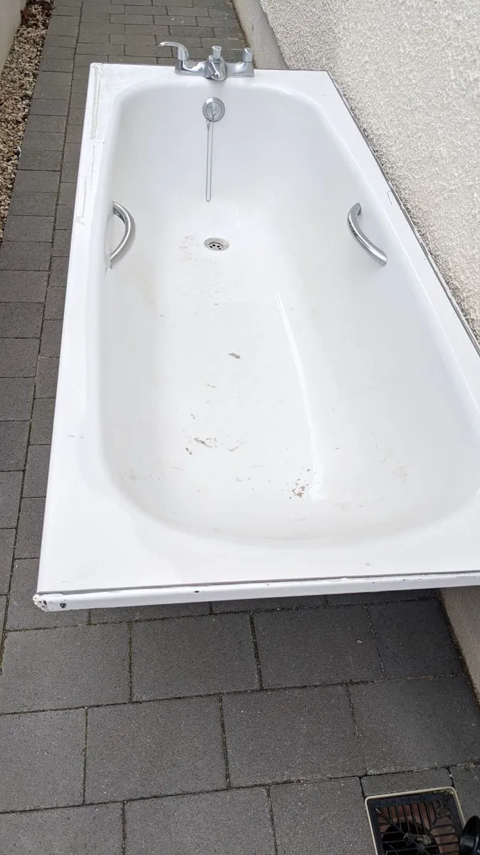 Bath - Image 2