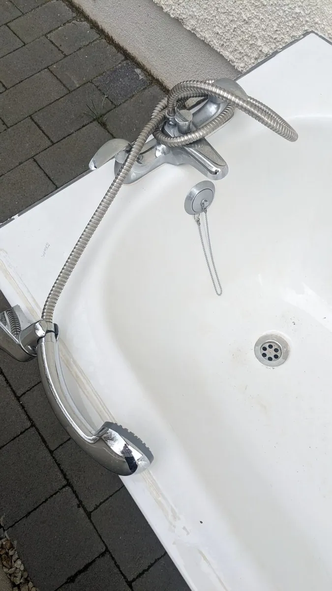 Bath - Image 3