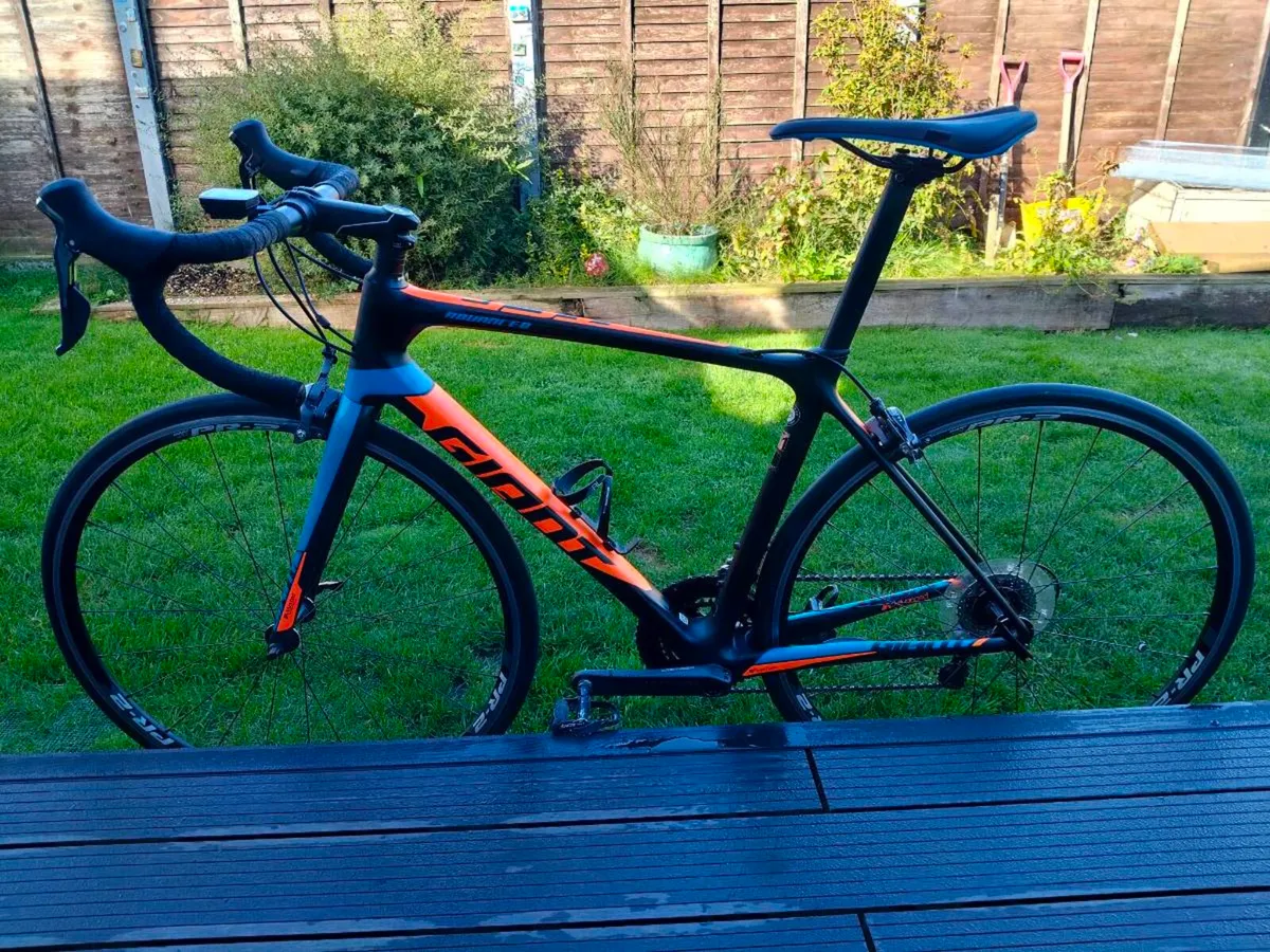 Giant TCR Advanced Road Bike - Image 3