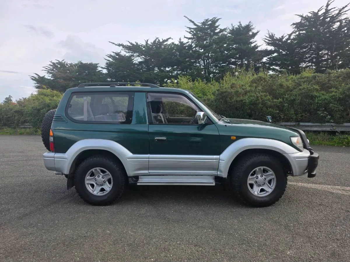 TOYOTA LANDCRUISER PRADO - Image 2