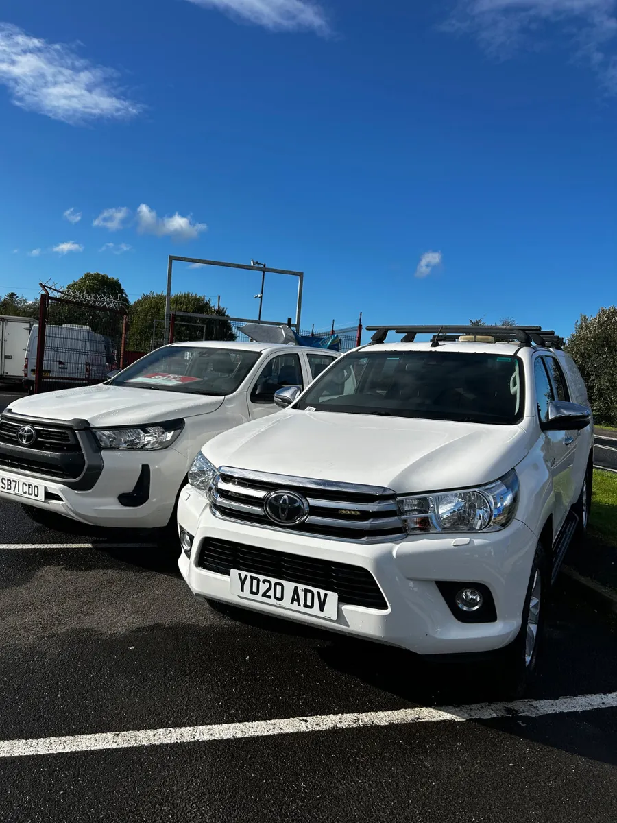 CHOICE OF 2 (2020 & 2022) TOYOTA HILUX D/CABPICKUP - Image 2
