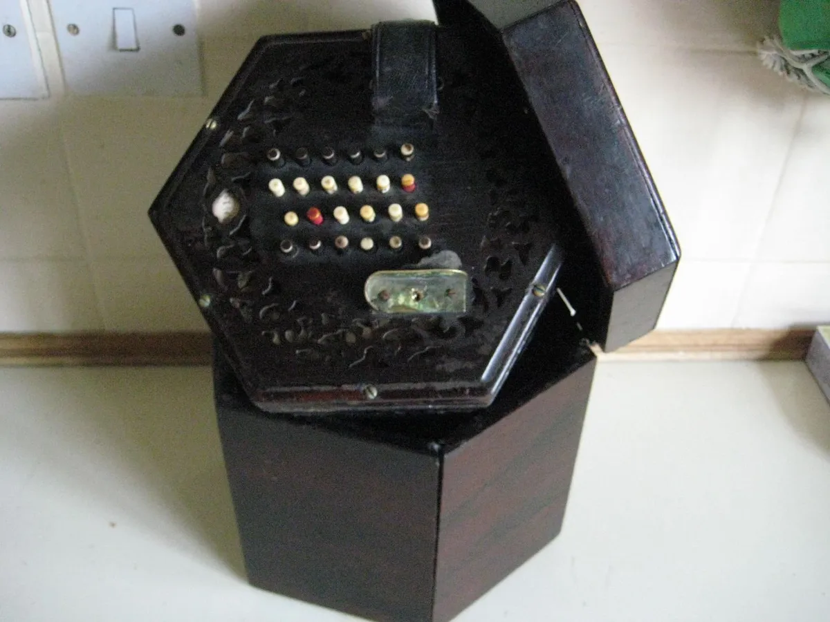 Lachenal Concertina Circa 1890 'Relisted' - Image 2