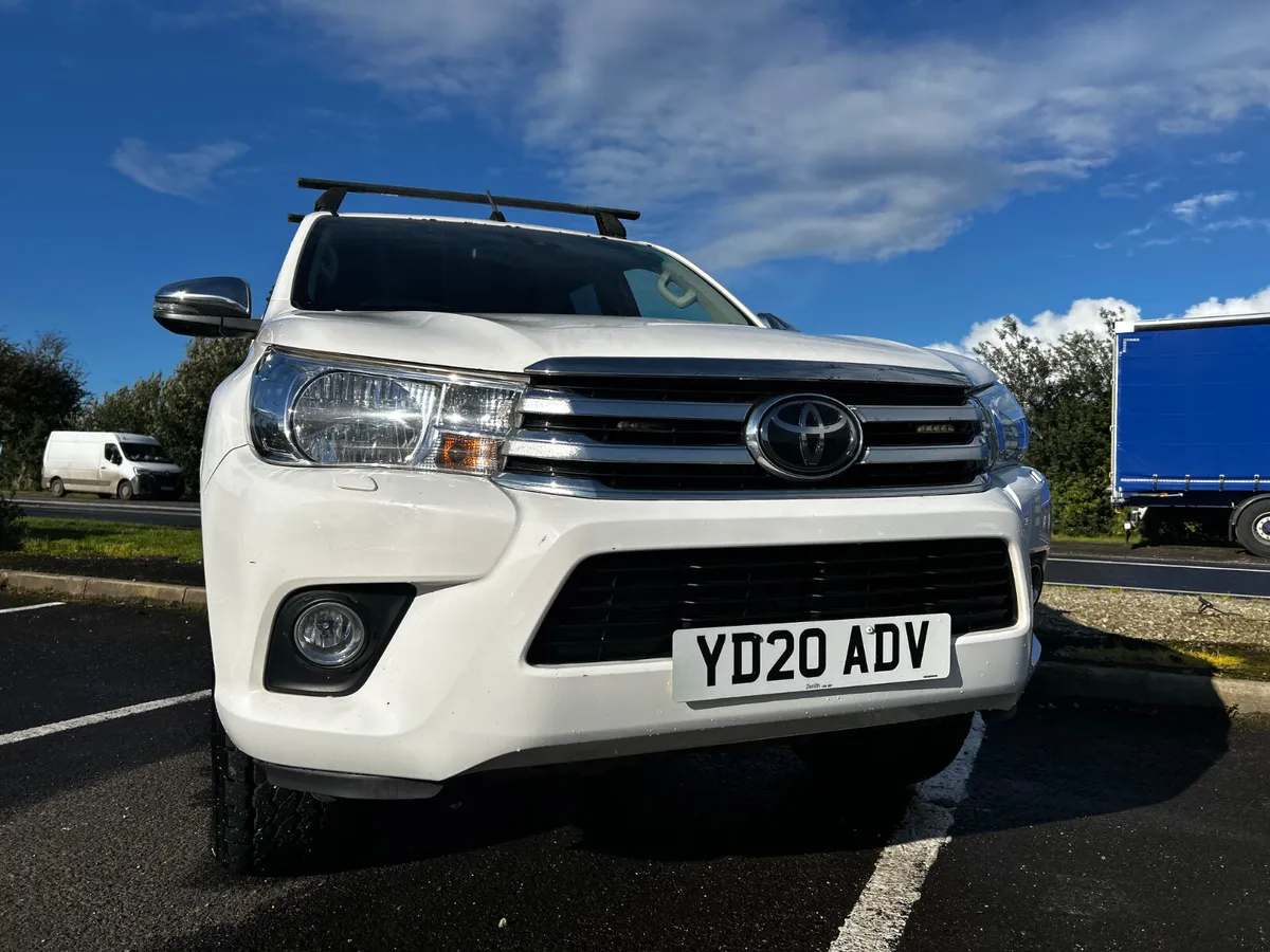 2020 Toyota Hilux Icon 2.4 D-4D 4WD Double Cab - Image 3