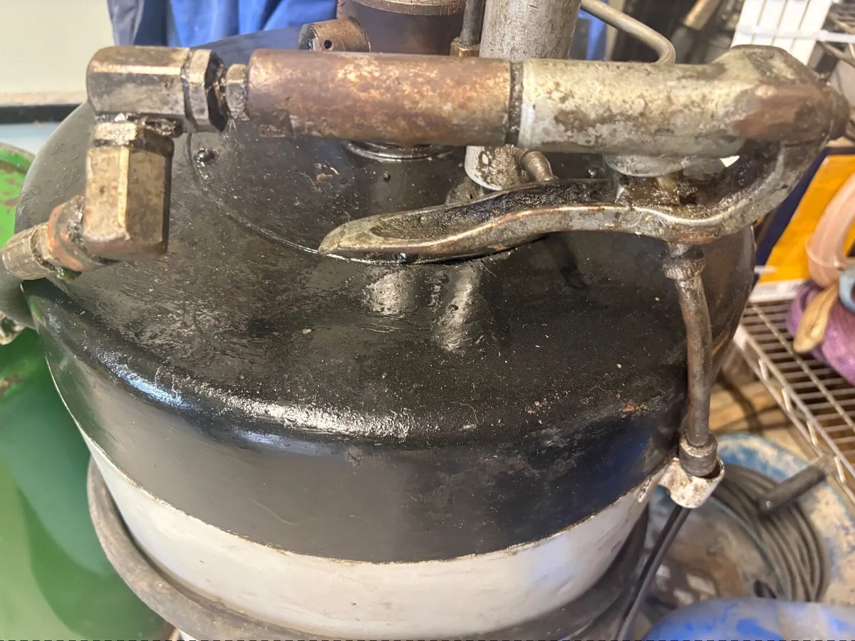 Air Grease Gun - Image 4