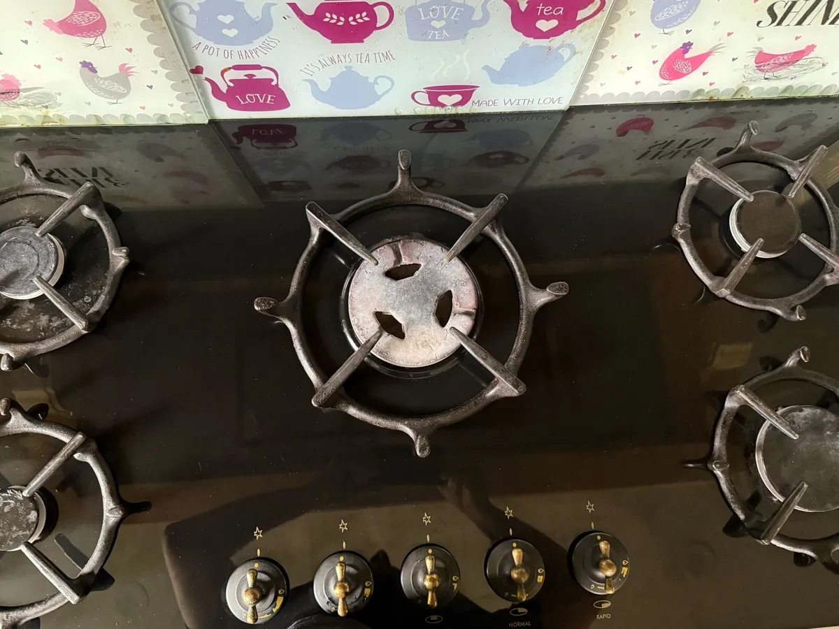 Gas Hob and  Oven Grill. Plate warmer - Image 2