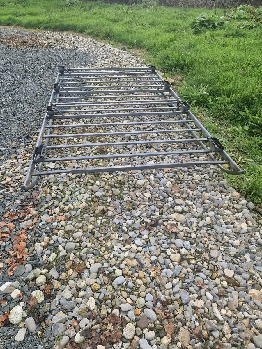 Roof rack for renault traffic - Image 1