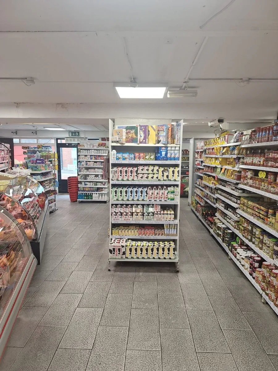 FULLY FITTED RETAIL BUSINESS FOR SALE – DENMARK ST - Image 3
