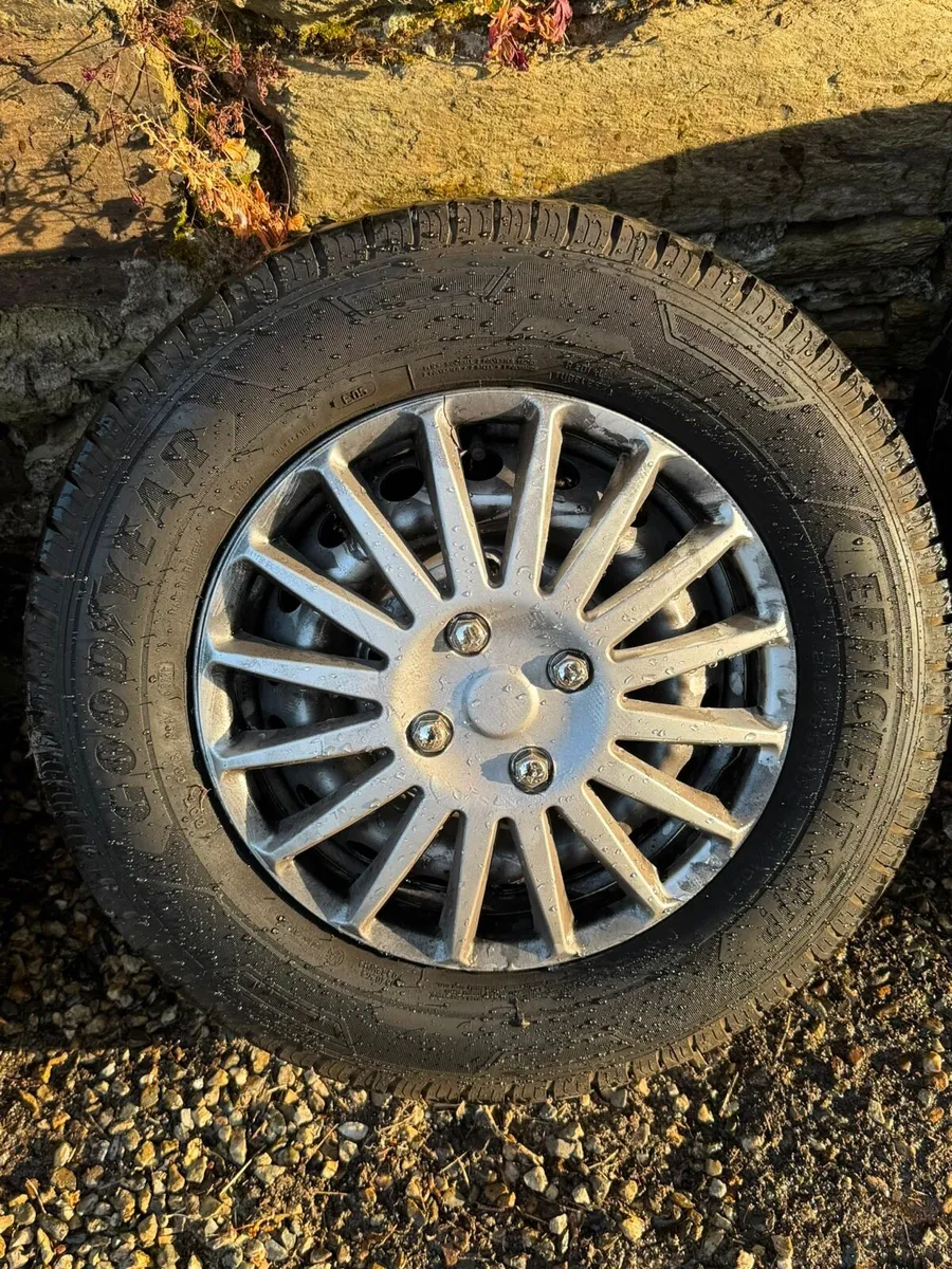 Ford Custom Brand new tires + wheels - Image 2