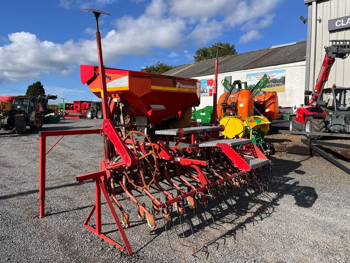 Kverneland 3 Metre Pneumatic Seed Drill - Image 3
