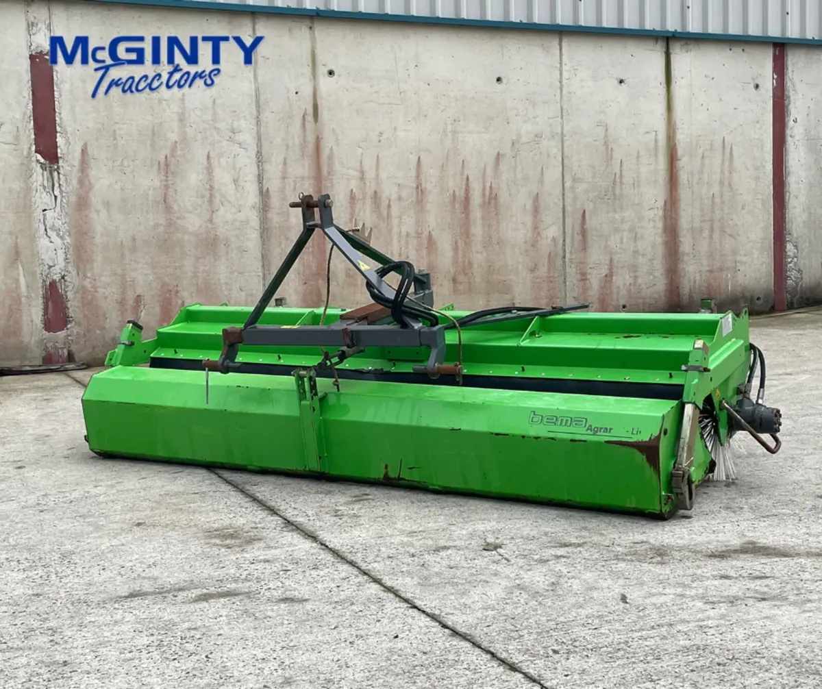 Bema AGRAR 2300 Roadsweep Bucket - Image 1