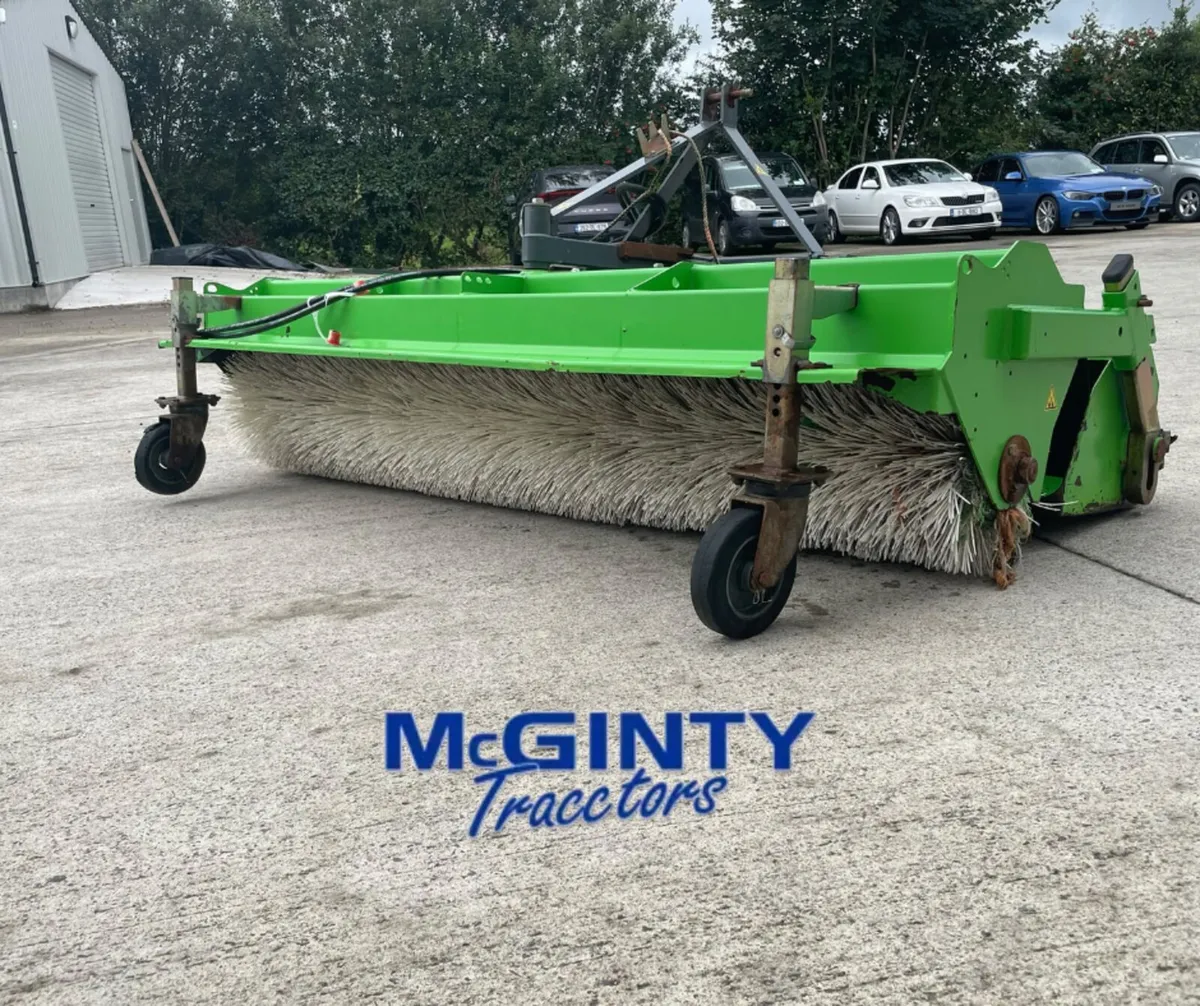 Bema AGRAR 2300 Roadsweep Bucket - Image 4