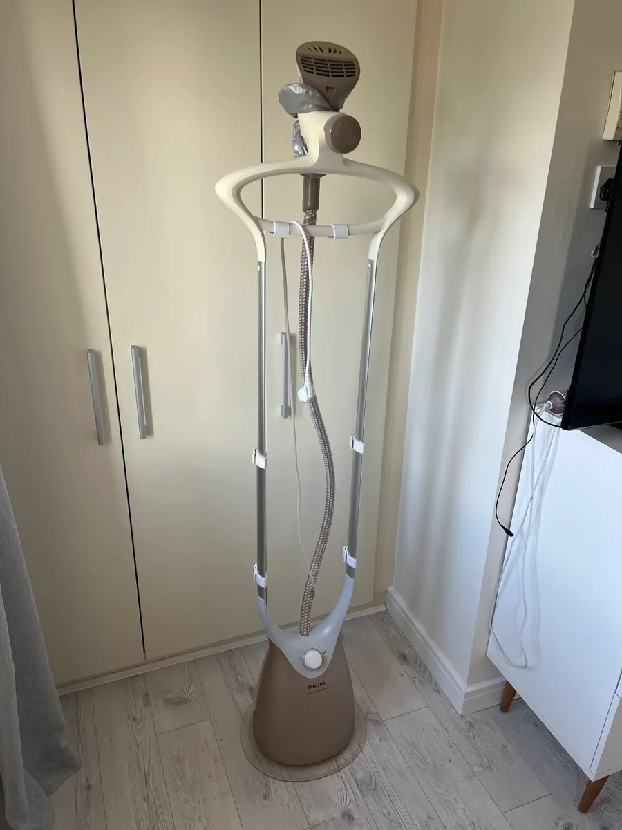 Philips clothes steamer - Image 1