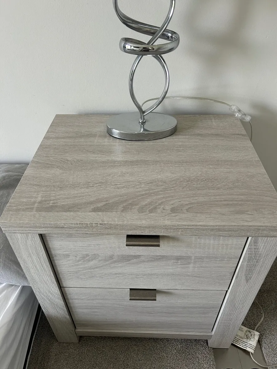 Bedside lockers M&S - Image 4