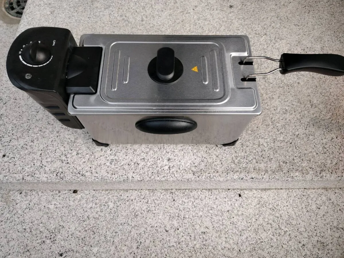 Deep Fryer - Image 1