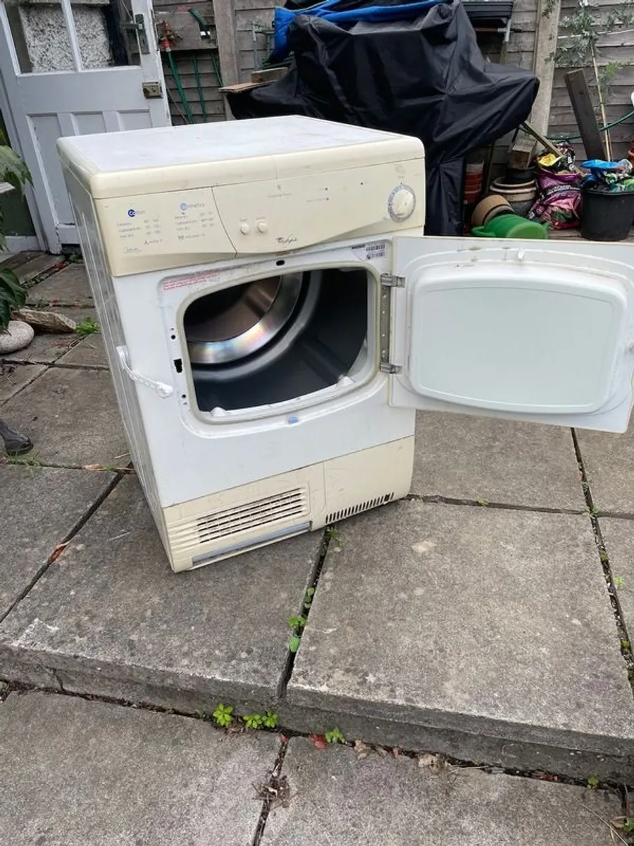 Whirlpool Condenser Dryer - Image 2