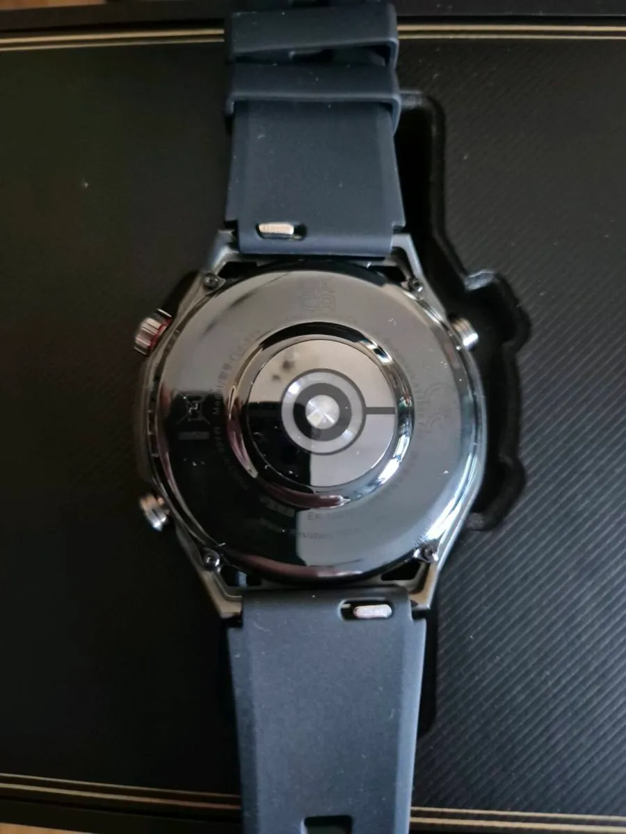 Huawei Watch Ultimate - Image 4
