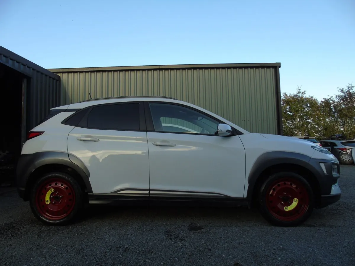 hyundai kona 2020 1.6 diesel for  breaking - Image 2