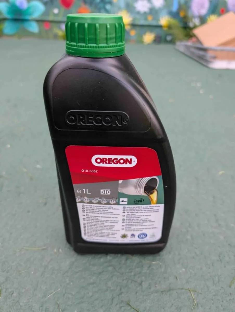 Oregon Electric Chainsaw (excellent condition) - Image 2