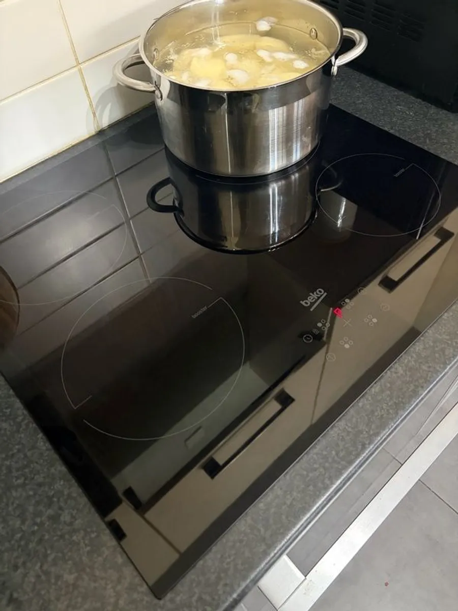 Beko Induction Hob - Image 3