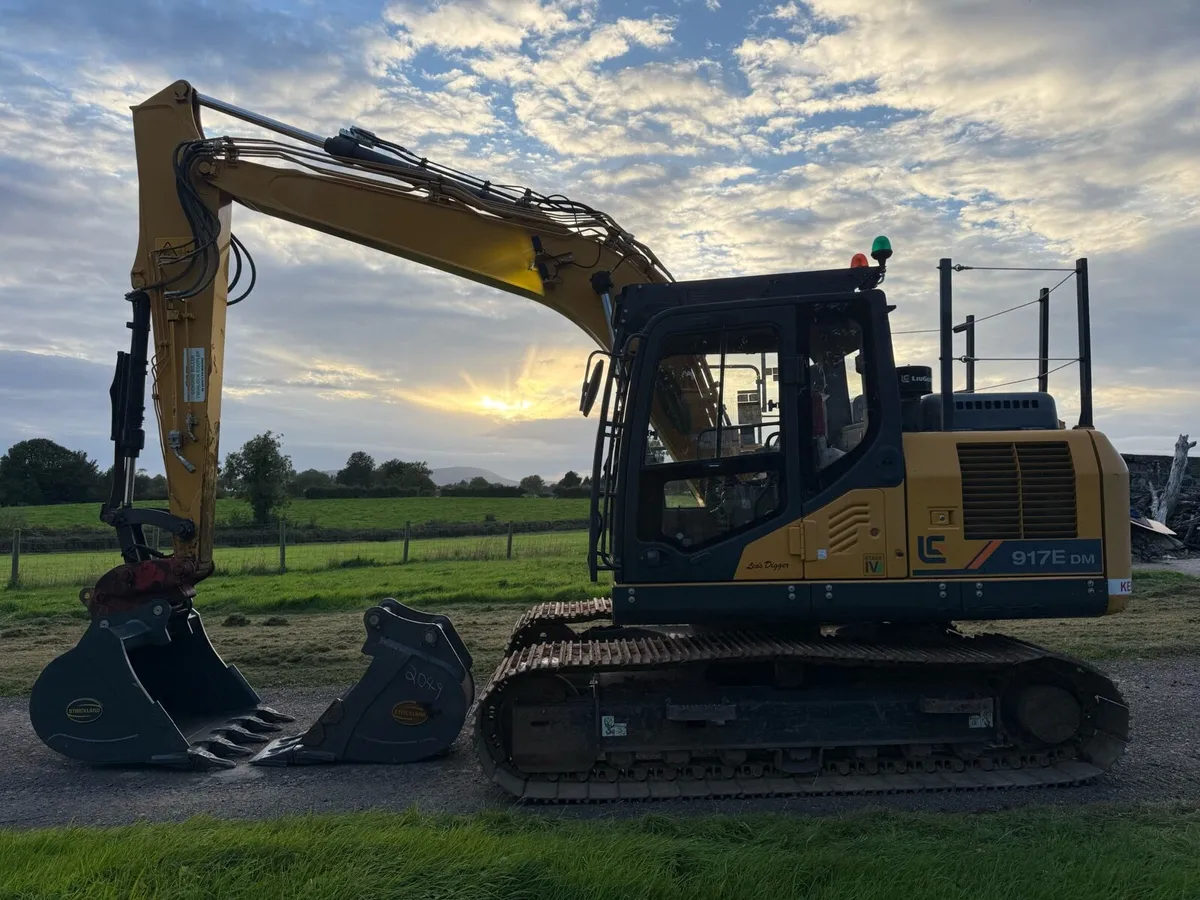 2021 Liugong 917E-DM Digger - Image 3