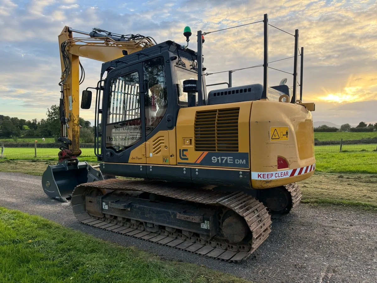 2021 Liugong 917E-DM Digger - Image 4