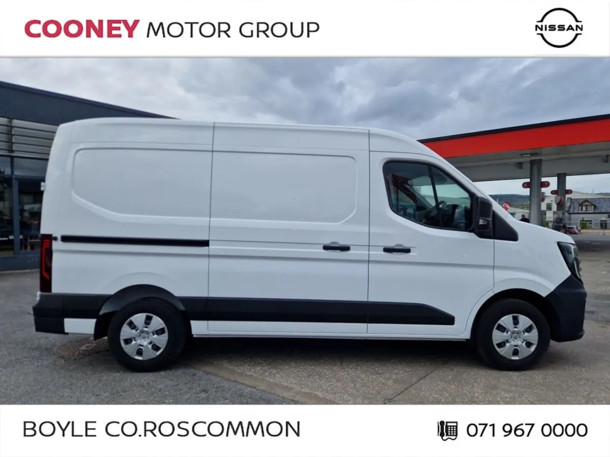 Nissan Interstar L2H2 SV WITH 2ND SLIDER - Image 4