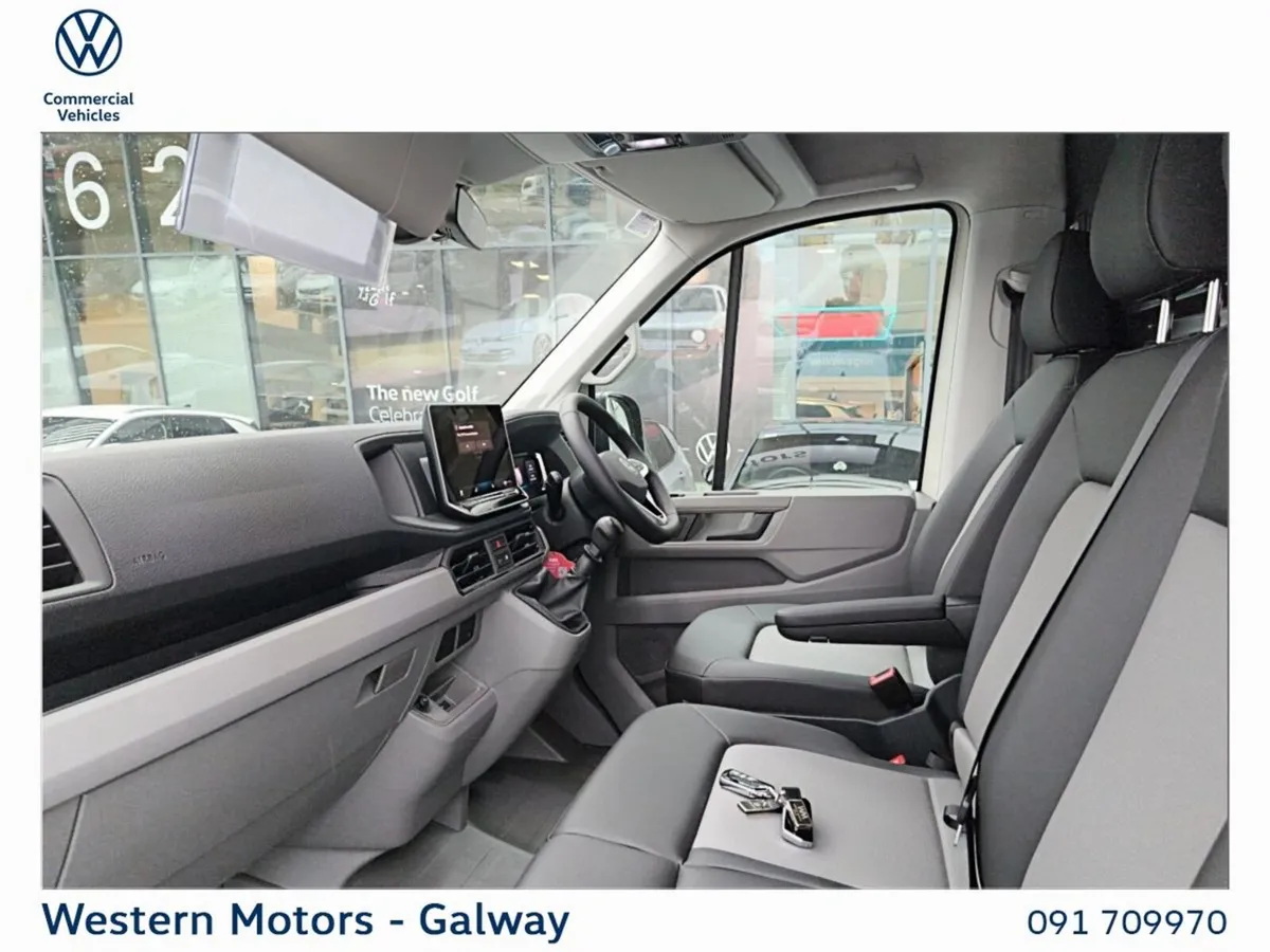 Volkswagen Crafter CRAFTER H 30 MWB 140BHP  M6F 5D - Image 3