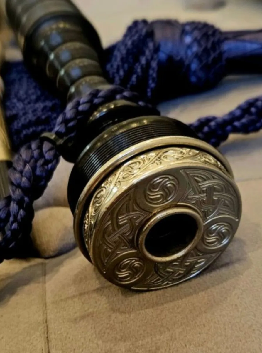Naill Bagpipes - Image 3