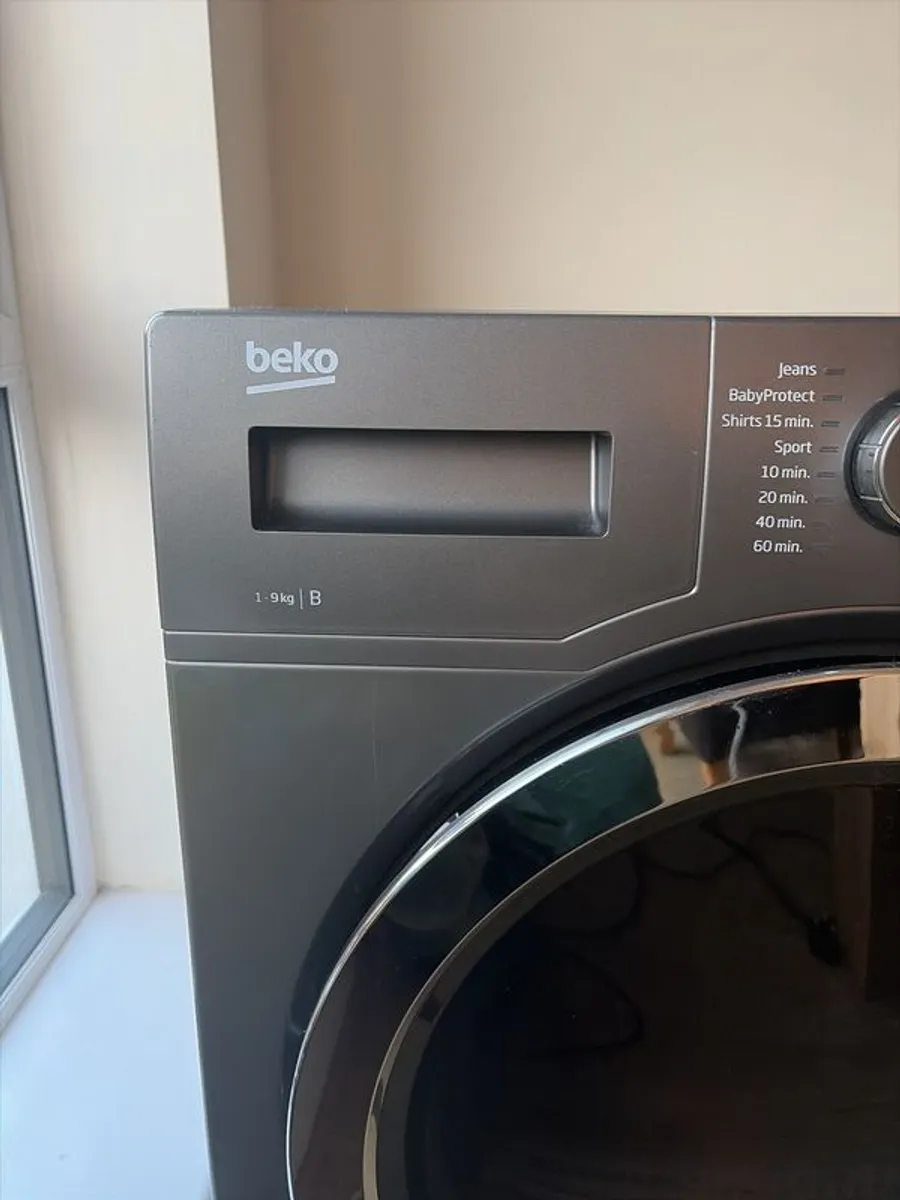 9kg Beko Condenser Dryer - Image 2
