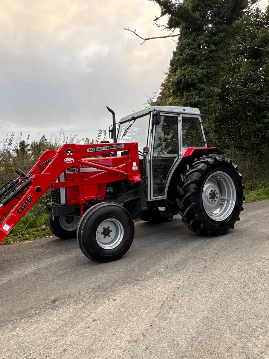 Massey Ferguson 390 with Front Loader - Image 2