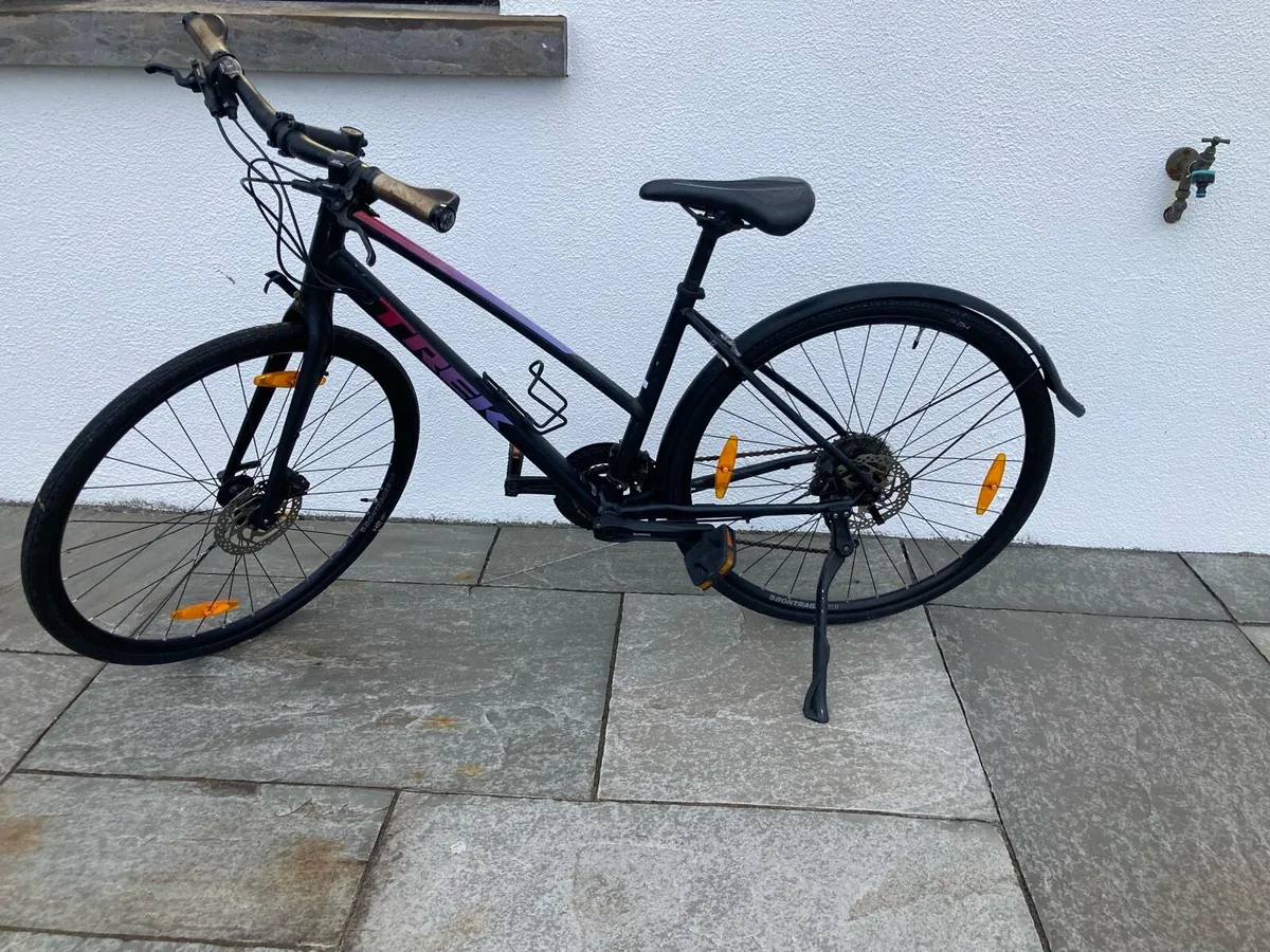 Trek FX3 - Image 1