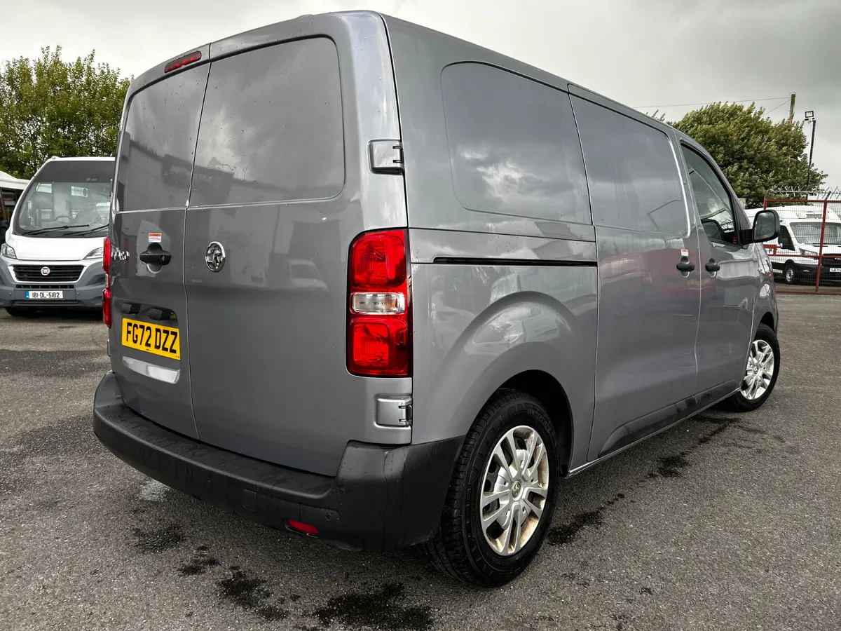 2022 Full shelved Vauxhall Vivaro F2700 1.5Turbo - Image 4