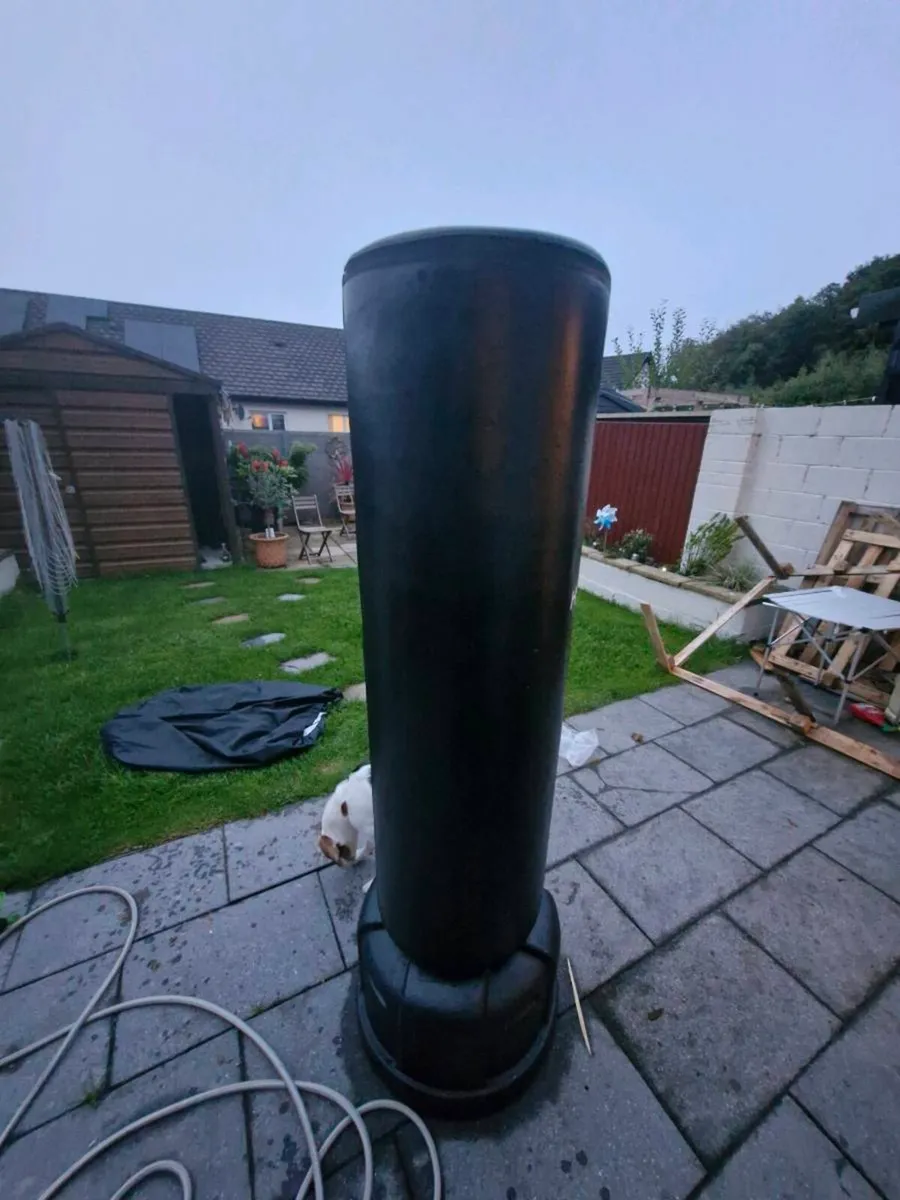 Punching bag - Image 1