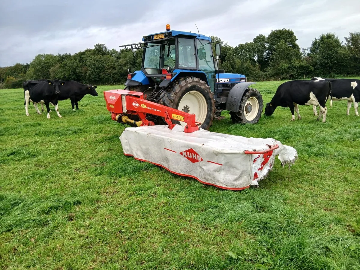 Kuhn 702 GMD Disc Mower - Image 1