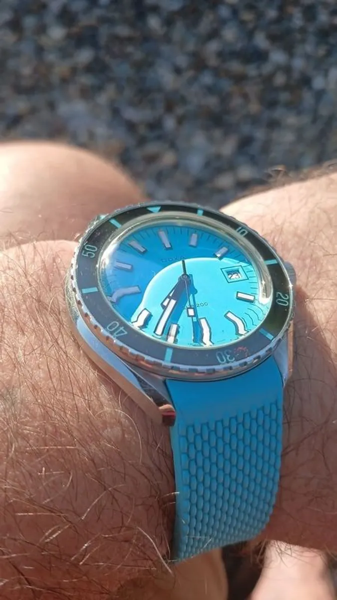 Doxa Sub 200 - Image 1