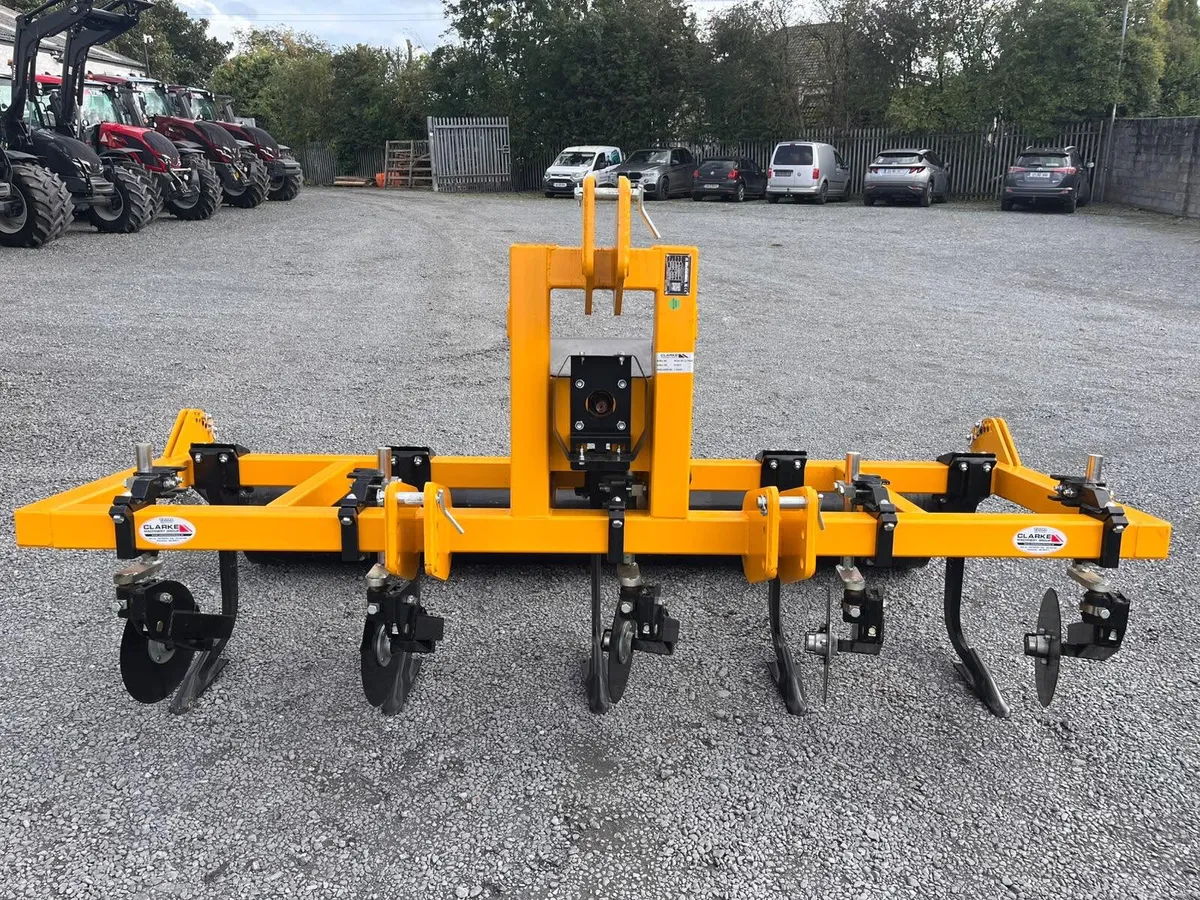 New McConnel 5 Leg Shakerator - Image 4