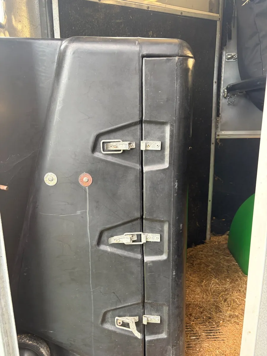 Tack box - Image 3