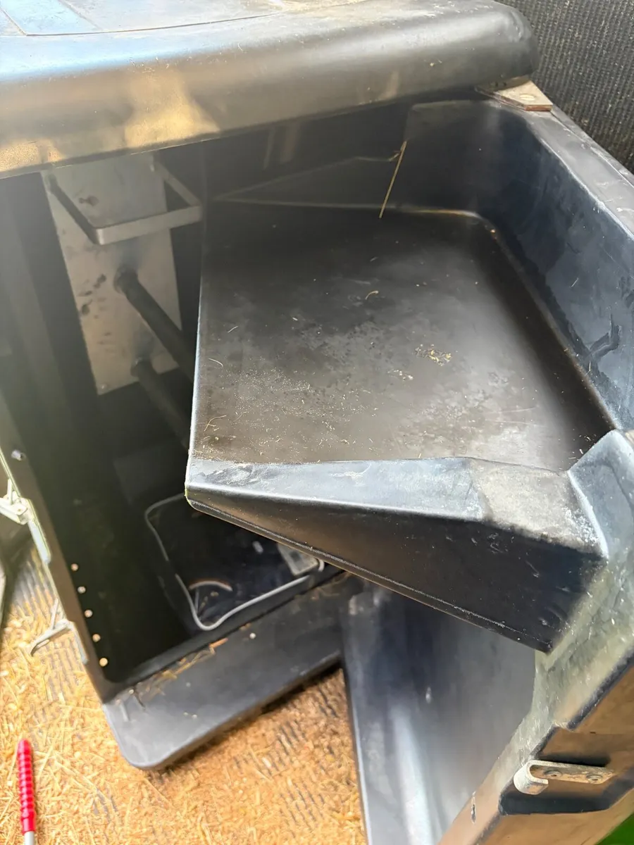 Tack box - Image 4