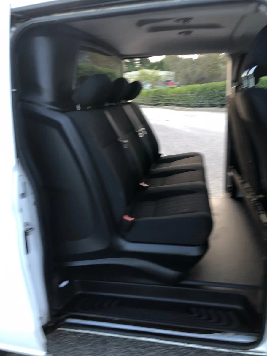 162 Mercedes-Vito  CREW CAB - Image 2