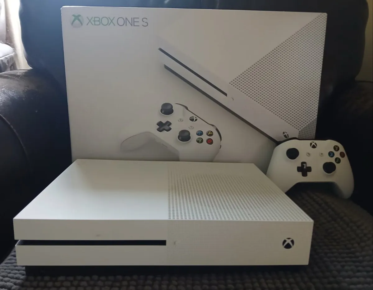 X Box One S 1TB - Image 1